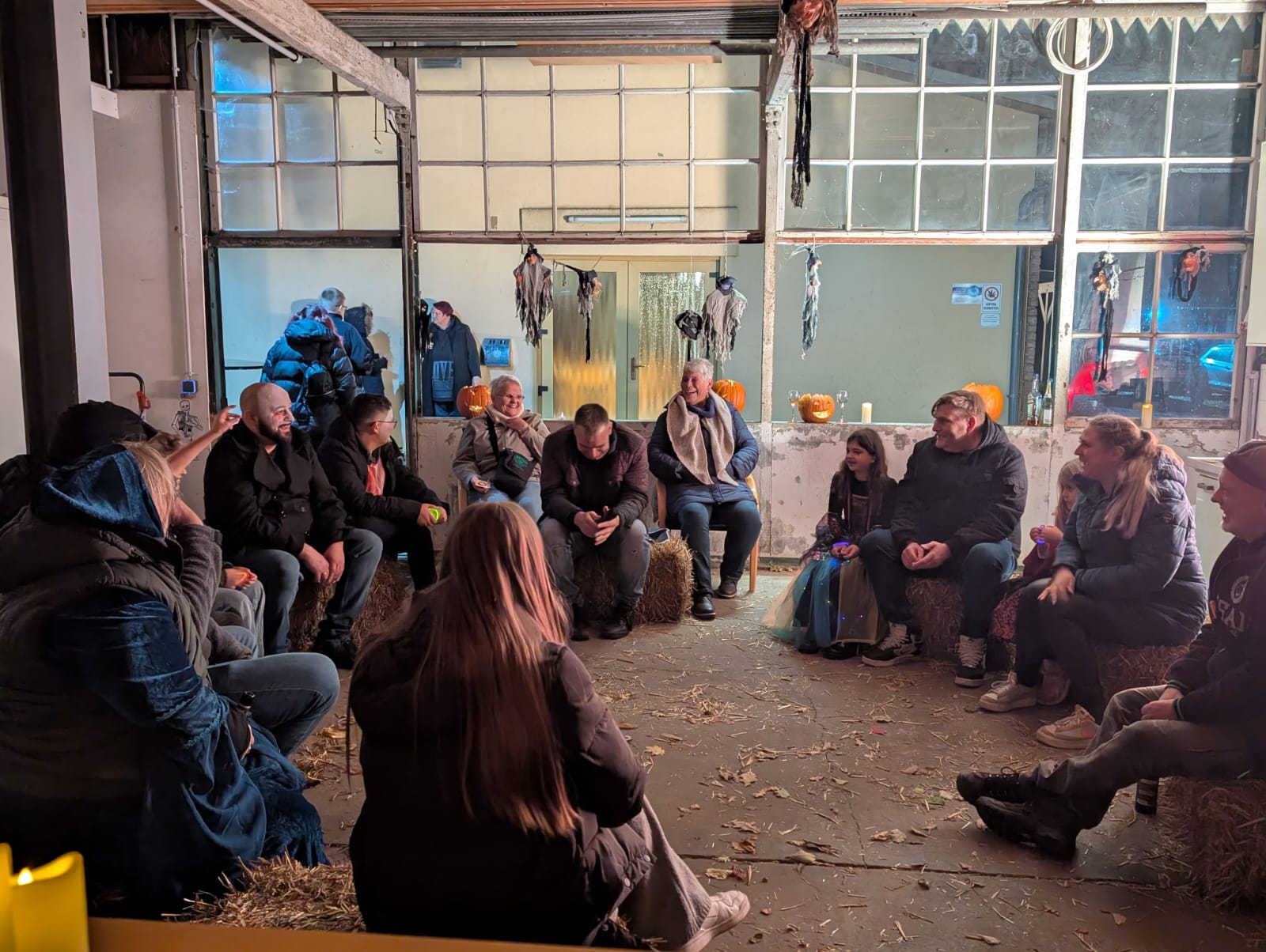 Halloween Party (2) Ideenreichtum trifft Geschicklichkeit